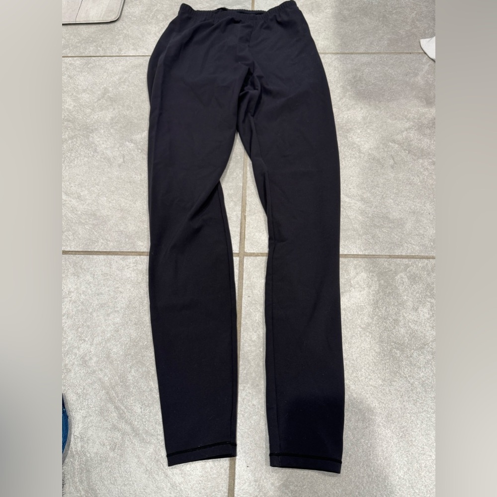 Skims Fits Everybody Leggings in Onyx (Black) In Size Extra Small/XS